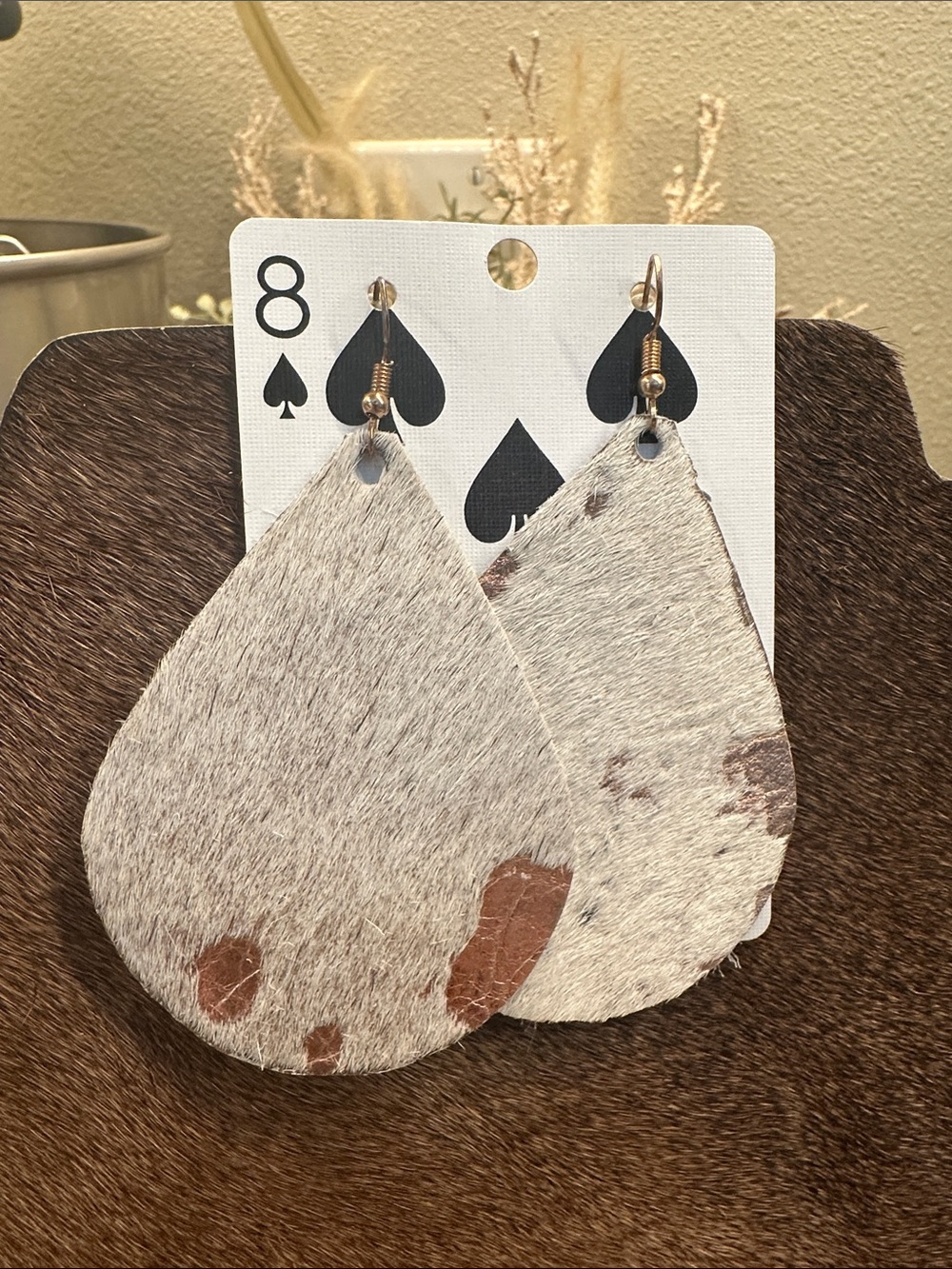 Handcrafted Teardrop Cowhide Earrings in Cream and Rosegold